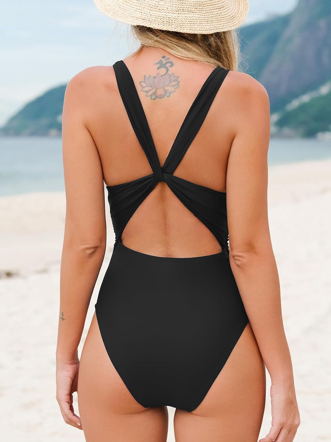 CUPSHE Women One Piece Swimsuit Deep V Neck Tummy Control Ruched V Back Classic Bathing Suits