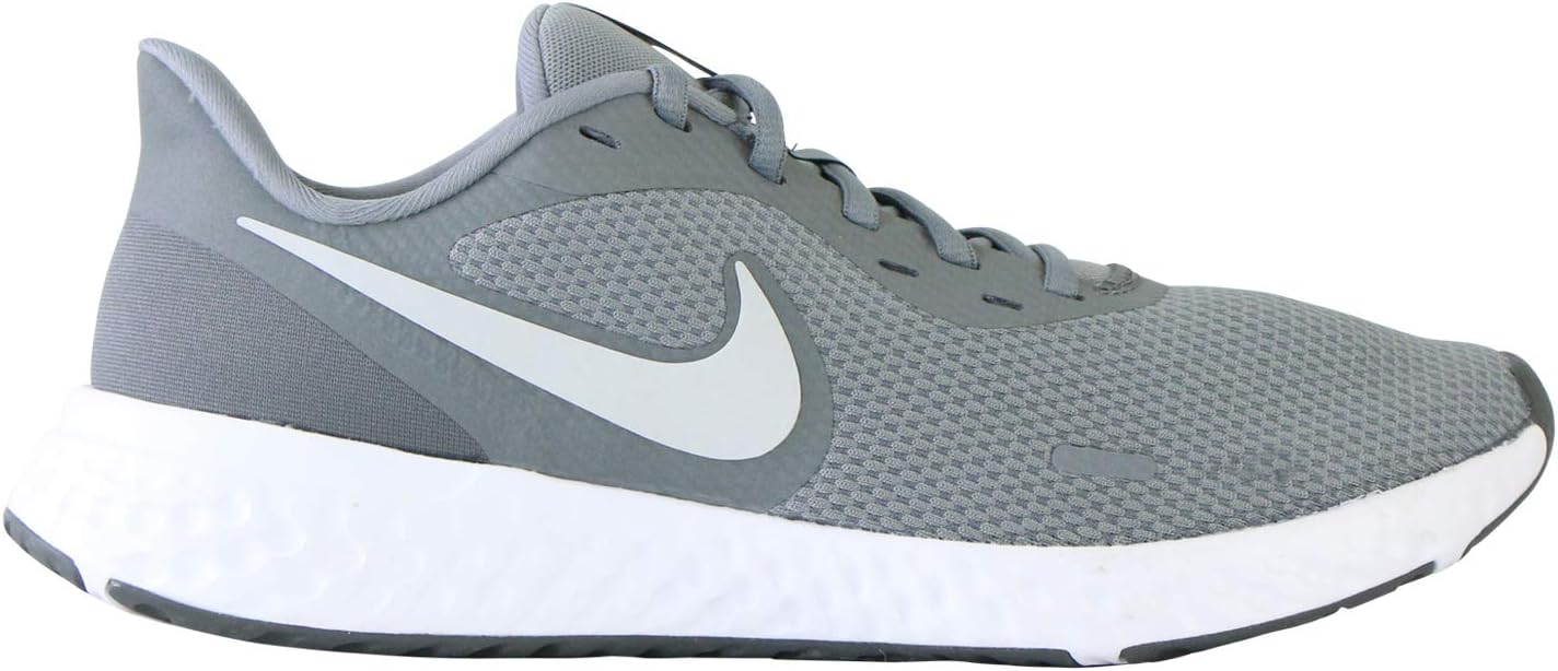 Nike mens Revolution 5 Running