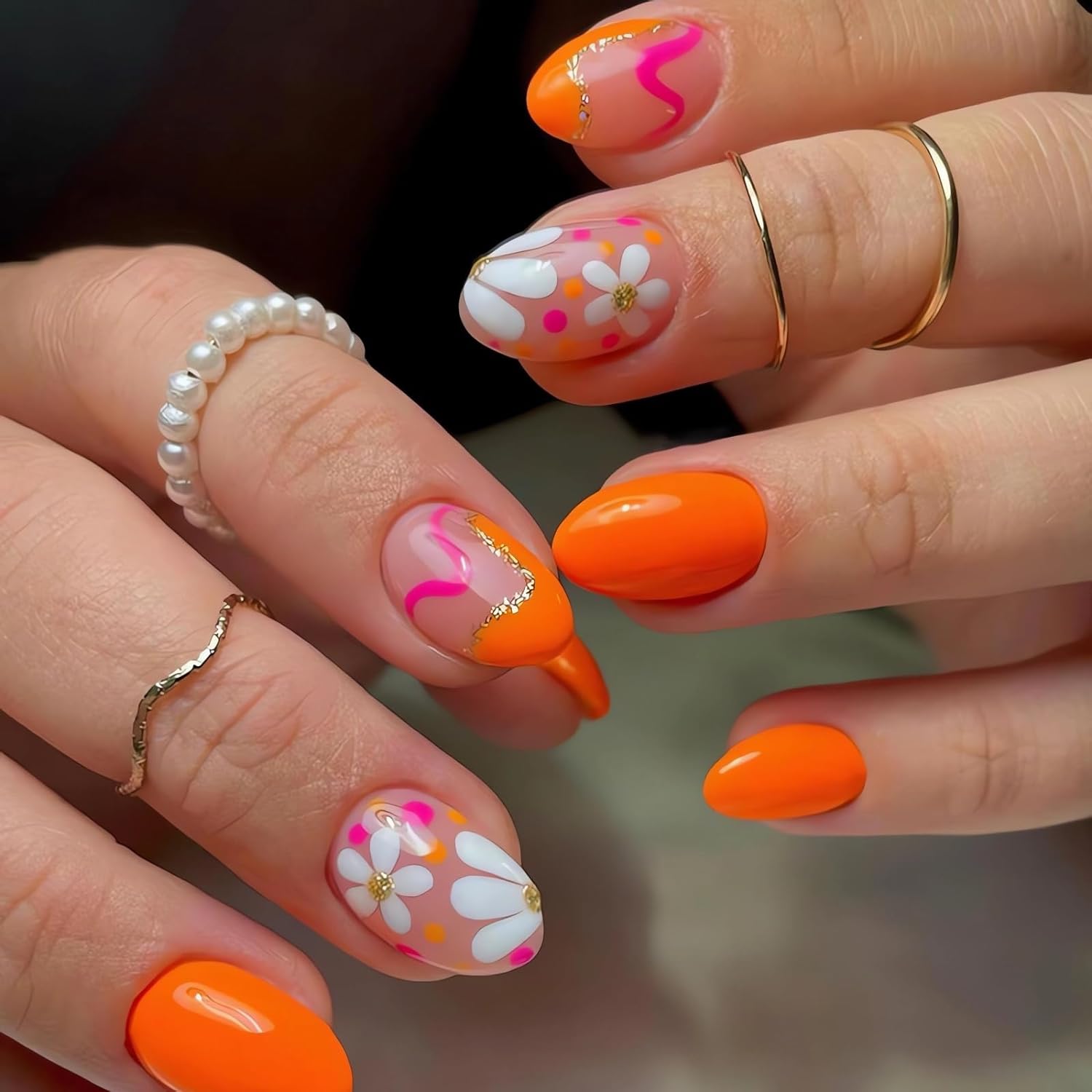 Flower Press on Nails Short Fake Nails, 24Pcs Oval Nails Cute Design Glue on Nails Glossy Orange False Nails Spring Summer Nail Art Decorations Short Almond Acrylic Nails for Women Girls