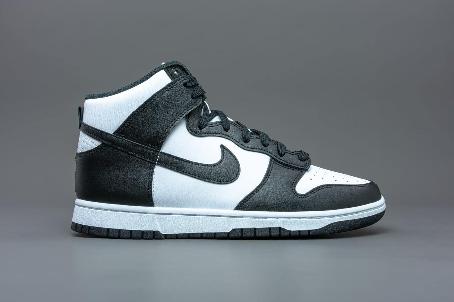 Nike mens Dunk High Retro