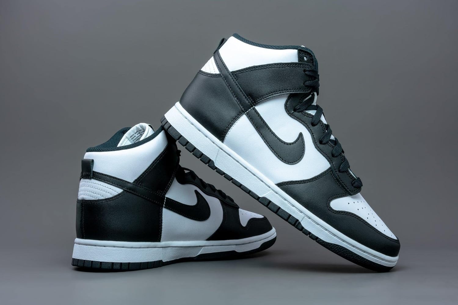 Nike mens Dunk Hi Retro