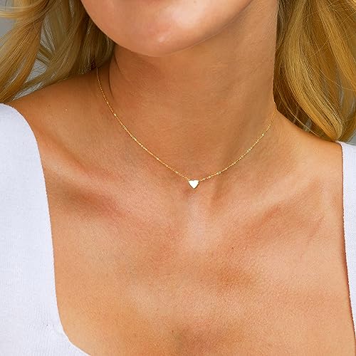 Ieftop Gold Heart Necklace for Women Jewelry Gifts - Dainty Gold Necklace Choker Necklace for Women 14K Tiny Heart Necklace for Women Personalized Gold Jewelry Gifts for Women Trendy Gold Necklace