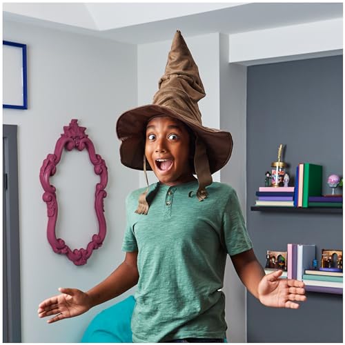 Wizarding World Harry Potter, Talking Sorting Hat with 15 Phrases for Pretend Play, Kids Toys for Ages 5 and Up