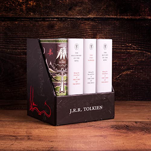 The Hobbit & The Lord of the Rings Gift Set: A Middle-earth Treasury