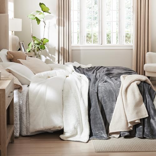 Bedsure Sherpa Fleece Throw Blanket for Couch - Thick and Warm Blanket for Winter, Soft Fuzzy Plush Christmas Blanket Gift for Women, Grey, 50x60 Inches