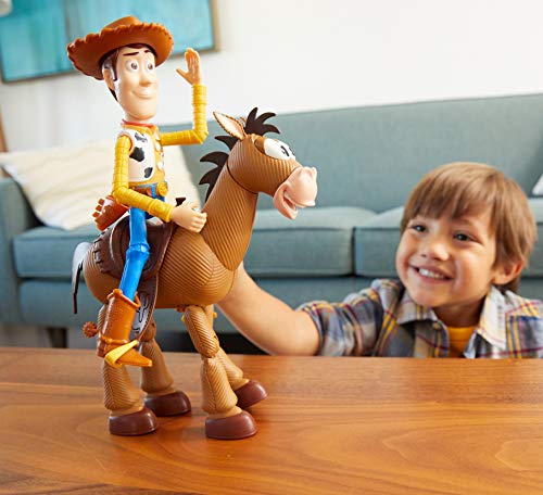 Mattel Disney Pixar Toy Story 4 Woody and Bullseye 2-Character Pack, Movie-inspired Relative-Scale for Storytelling Play