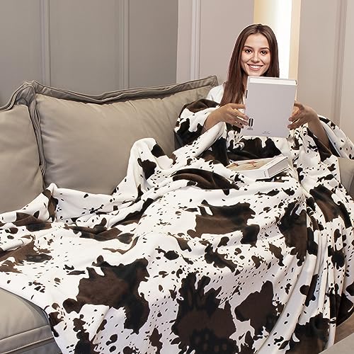 KIVEE Cute Cow Print Blanket Soft Warm Throw Blanket Fleece Flannel Fuzzy Lightweight Travel Blankets Cozy All-Season Couch Cow Blankets and Throws for Daughter Adults Students Teen 50x60 inch