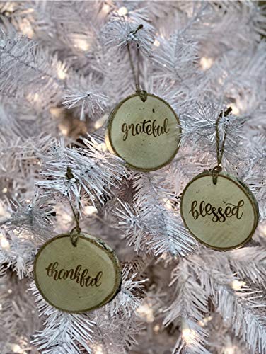 Set of 3 Large Oak Christmas Ornaments - Hand-Painted Wooden Christmas Tree Decorations - Perfect Xmas Ornaments Mini Gift Sets for Family (Thankful, Grateful & Blessed)