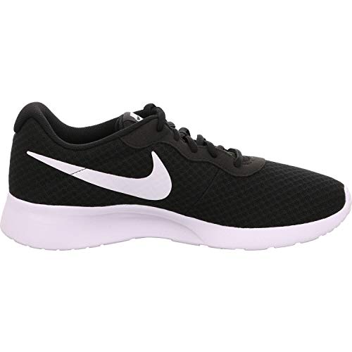 Nike mens Tanjun Running