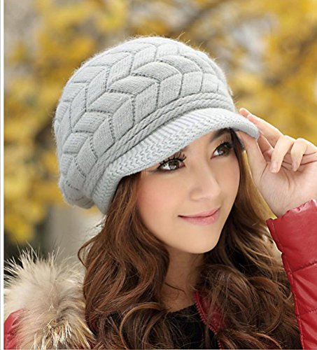 HINDAWI Winter Hats for Women Girls Warm Wool Knit Winter Hat Snow Ski Skull Cap with Visor Grey