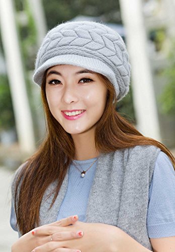 HINDAWI Winter Hats for Women Girls Warm Wool Knit Winter Hat Snow Ski Skull Cap with Visor Grey