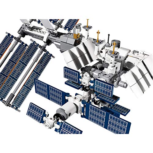 LEGO Ideas International Space Station 21321 Building Kit, Adult Set for Display, Makes a Great Birthday Present (864 Pieces)