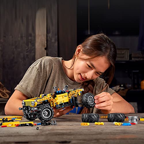 LEGO Technic Jeep Wrangler 4x4 Toy Car 42122 Model Building Kit - All Terrain Off Roader SUV Set, Authentic and Functional Design, STEM Birthday Gift Idea for Kids, Boys, and Girls Ages 9+