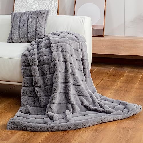 Cozy Bliss Faux Fur Throw Blanket for Couch, Cozy Soft Plush Thick Winter Blanket for Sofa Bedroom Living Room, 50 * 60 Inches Grey