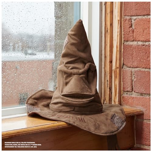 Wizarding World Harry Potter, Talking Sorting Hat with 15 Phrases for Pretend Play, Kids Toys for Ages 5 and Up