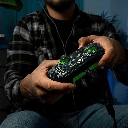 PDP Wired Controller: Neon Carbon - Xbox Series X|S, Xbox One, Xbox, Windows 10/11