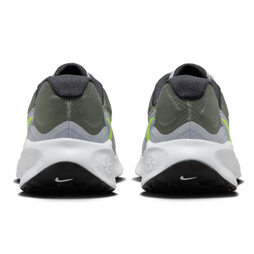 Nike Men's Sneaker