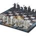 The Noble Collection The Lord of The Rings - Chess Set: Battle for Middle-Earth,Black, for 5 Players