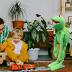 Kermit Frog Hand Puppet, Frog Plush,The Muppets Show, Soft Frog Puppet Doll Suitable for Role Play -Green, 24 Inches