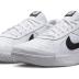 Nike Men's Sneaker