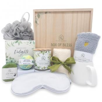 Gifts for Mom, Birthday Gifts for Women, Get Well Soon Gift Baskets for Women, Relaxing gifts for Women, Self Care Gifts, Spa kit for Woman, Wooden Box, Green Gifts for Sister, Friend