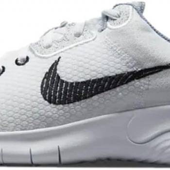 NIKE Men's Sneaker