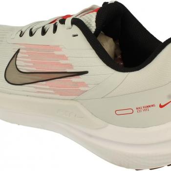 Nike Men's Sneaker