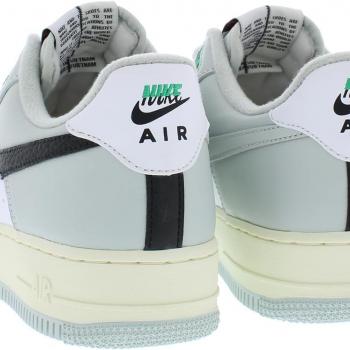 Nike mens Air Force 1 '07 LV8