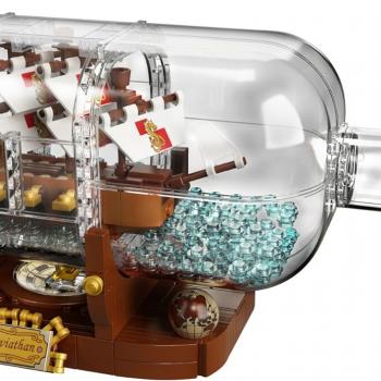 LEGO Ideas Ship in a Bottle 92177 Expert Building Kit, Snap Together Model Ship, Collectible Display Set and Toy for Adults (962 Pieces),Multicolor