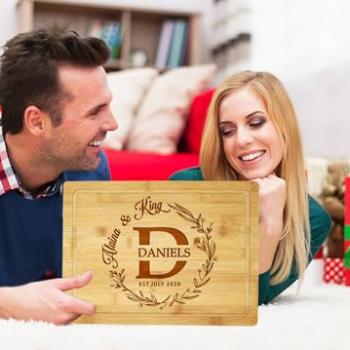 Silverhill Design Customized Love: Personalized Engraved Wood Cutting Boards for Couples - Ideal Gift for Weddings, Anniversaries, Housewarming and Real Estate Closing