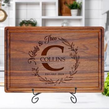 Silverhill Design Customized Love: Personalized Engraved Wood Cutting Boards for Couples - Ideal Gift for Weddings, Anniversaries, Housewarming and Real Estate Closing