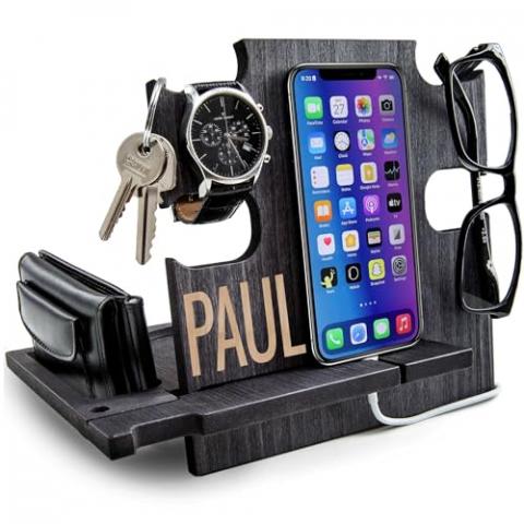 GRETAOTO Personalized Wood Phone Docking Station Gift for Men Bedside Nightstand Charging Station Organizer Mens Accessories Phone Stand Anniversary Birthday Gifts for Dad Him Husband