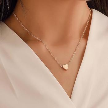 Ieftop Gold Heart Necklace for Women Jewelry Gifts - Dainty Gold Necklace Choker Necklace for Women 14K Tiny Heart Necklace for Women Personalized Gold Jewelry Gifts for Women Trendy Gold Necklace