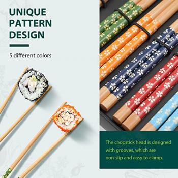 Soeos Beginner Sushi Making Kit, Sushi Making Kit for Beginners with 2 Sushi Rolling Mats, 5 Pairs Chopsticks, 1 Paddle, 1 Spreader, 1 Cotton Bag, Sushi Making Kit Gift Set, Sushi Maker Kit