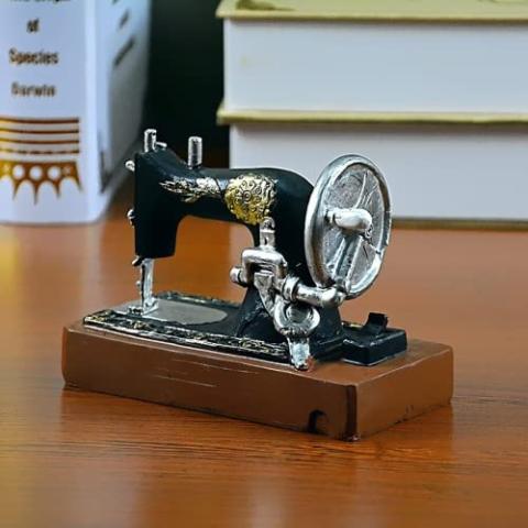 btpsdio Retro Nostalgic Vintage Sewing Machine Resin Model Clothing Store Window Crafts Cafe Decorations Ornaments Gifts Black