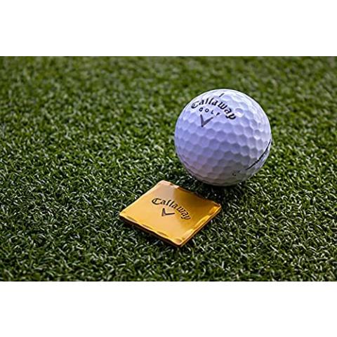 Callaway Heritage Golf Accessories Kit - features a premium club brush, valuables pouch, tees and a gold and Silver metal golf ball marker