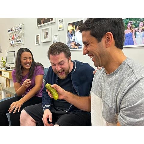 DR DINGUS Yodeling Pickle - Sings Dill-lightful Yodel Song - Make Anyone Laugh - Best Singing Gag Gift for Friends Family Coworkers