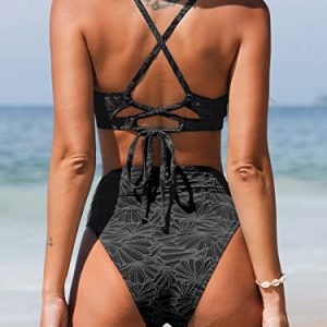CUPSHE Women's Scalloped V Neck Bikini Set