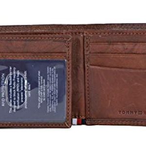Tommy Hilfiger Men’s Passcase Wallet – Tan Huck