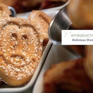 Disney Parks Cookbook: 101 Magical Recipes
