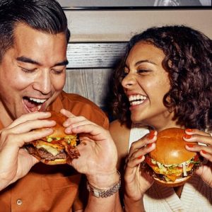 Red Robin $50 Gift Card: Perfect for Burger Enthusiasts