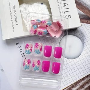 Flower Press on Nails Set – Short Square Fake Nails