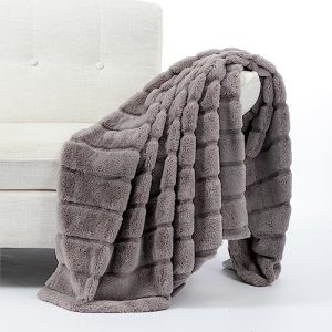 Cozy Bliss Faux Fur Throw Blanket