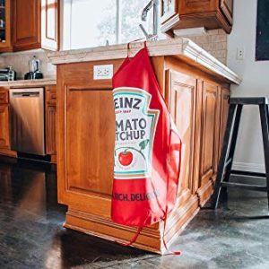 Heinz Tomato Ketchup Cooking Apron: BBQ Essential