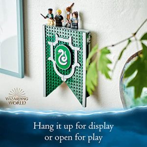 LEGO Harry Potter Slytherin House Banner Building Set