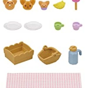 Calico Critters Sunny Picnic Set with Fennec Fox Family
