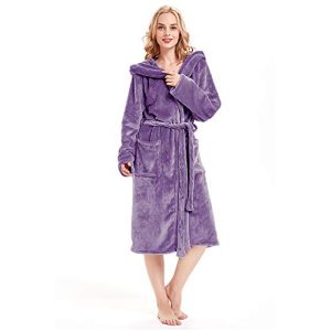 HOLOVE Women’s Plush Warm Fleece Hooded Winter Robe