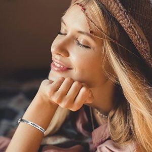 Inspirational Graduation Bracelet for Her – 2025