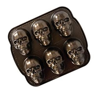 Nordic Ware Haunted Skull Cakelet Pan – Bronze Bakeware