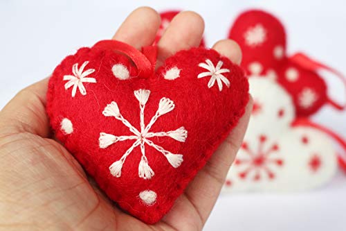 Handmade Wool Heart Ornaments Set of 4 - Eco-Friendly Decor - Image 2